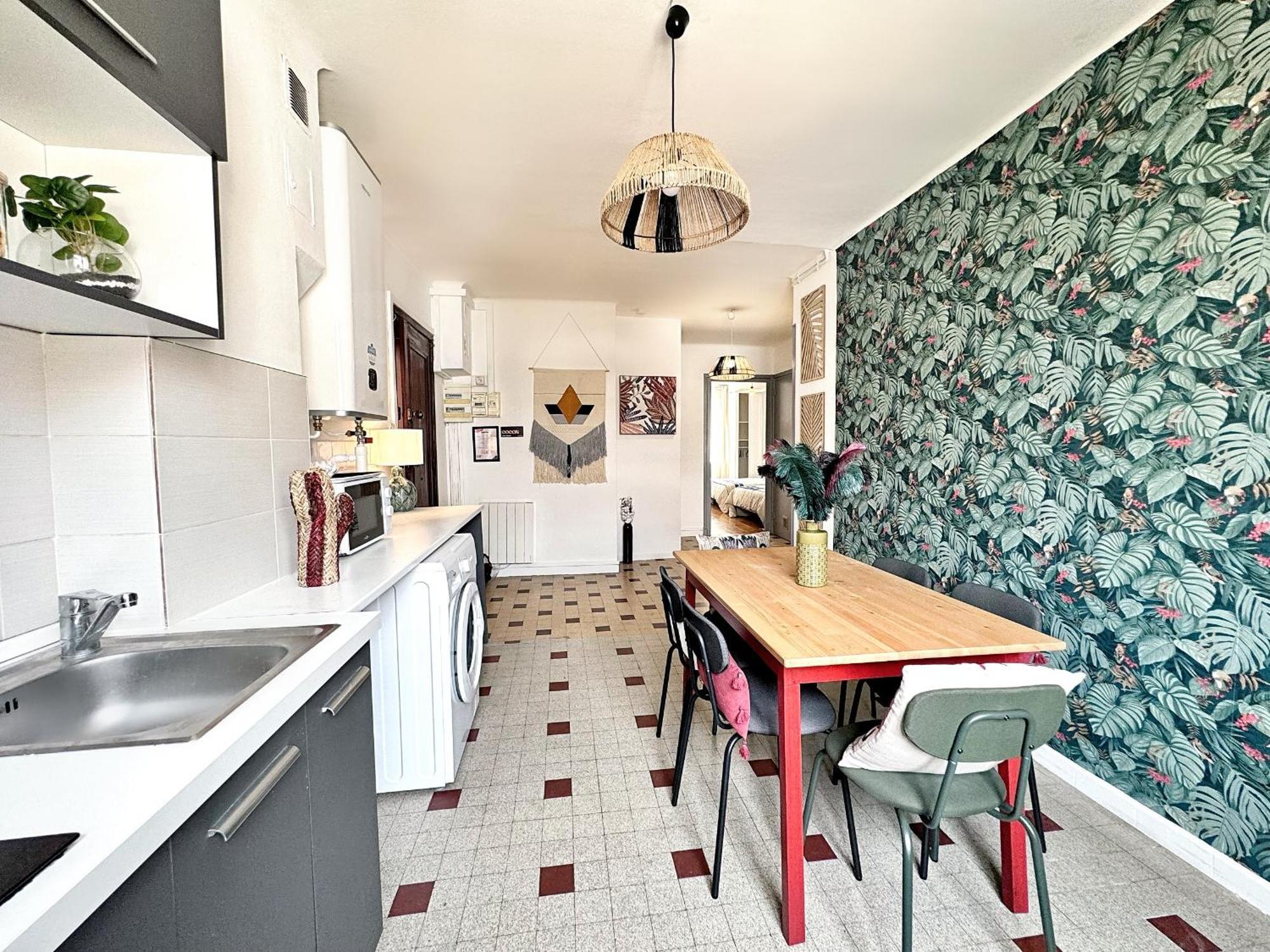 Suite Dounia Lyon Exteriör bild